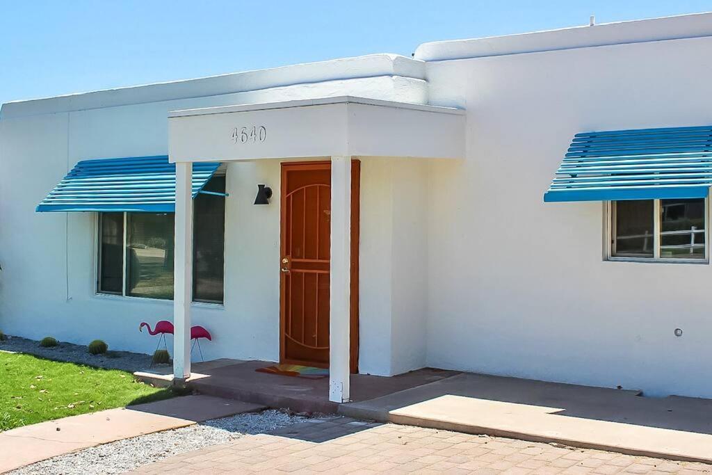 Вилла Newly Remodeled Midcentury Pink Flamingo Casa Феникс Экстерьер фото
